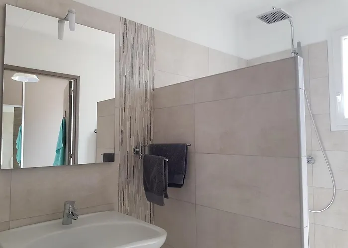 Les Terrasses D'arutoli Alojamento de Acomodação e Pequeno-almoço Porto-Vecchio (Corsica)